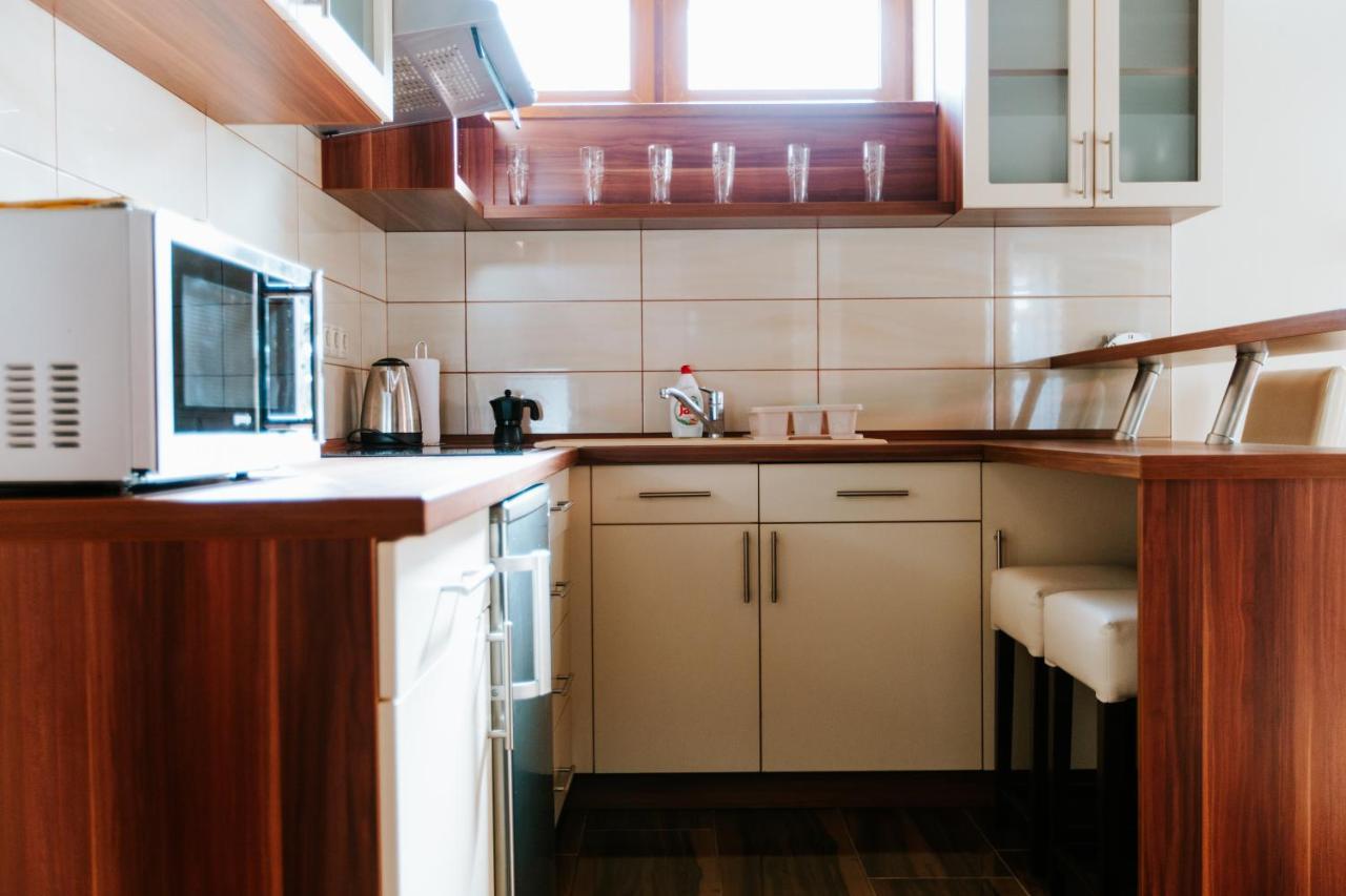 Nemeth Apartmanhazak มูราฮาลอม ภายนอก รูปภาพ